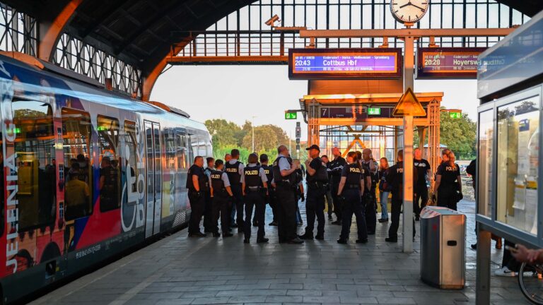 Angriff auf Einsatzkräfte: Bundespolizist nach Auseinandersetzung dienstunfähig